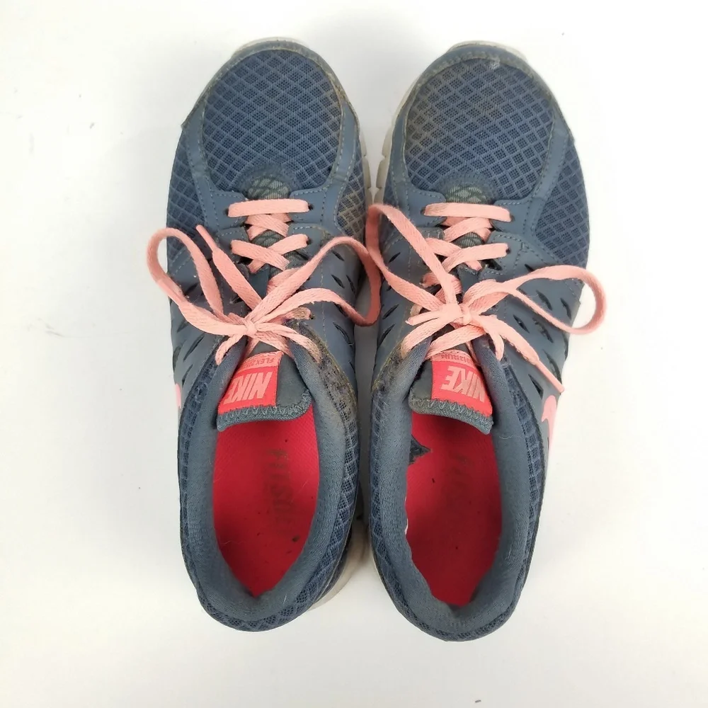 Nike Running Shoe 580440-401 Womens‎ Size 8